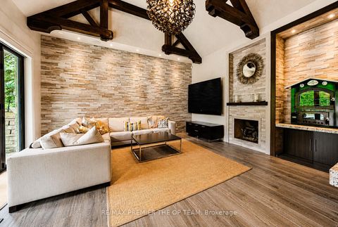 Photo 31 at 43 Cowan Drive, East Woodbridge, Vaughan