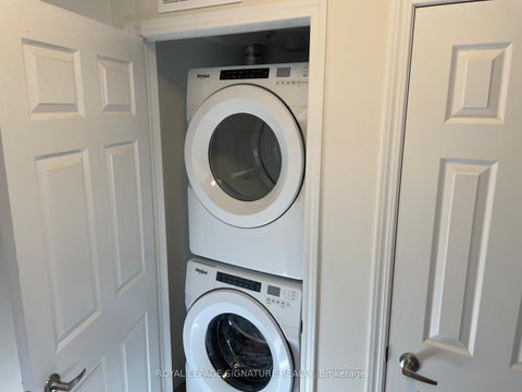 Photo 11 at 11 - 20 WoodStream Drive, Clairville, Toronto