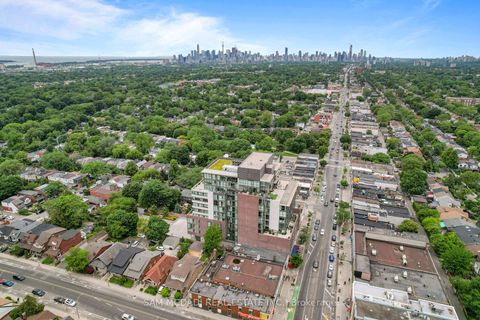 Photo 23 at 903 - 2055 Danforth Avenue, Woodbine Corridor, Toronto