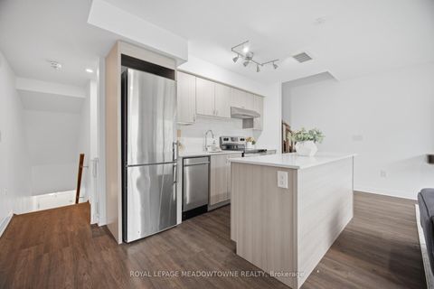 Photo 8 at 12 - 146 William Duncan Road, CFB, Toronto
