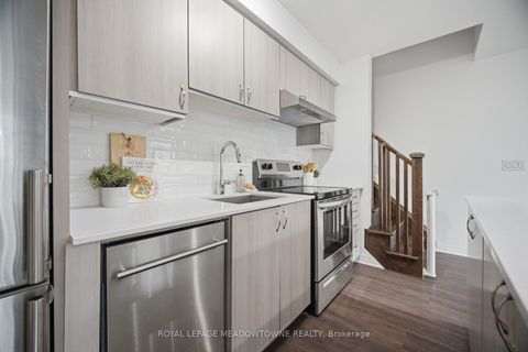 Photo 9 at 12 - 146 William Duncan Road, CFB, Toronto