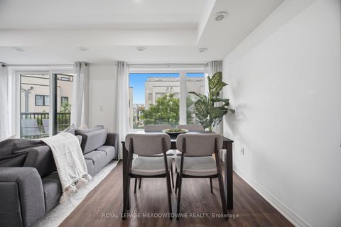 Photo 14 at 12 - 146 William Duncan Road, CFB, Toronto