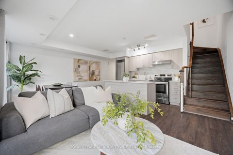 Photo 16 at 12 - 146 William Duncan Road, CFB, Toronto