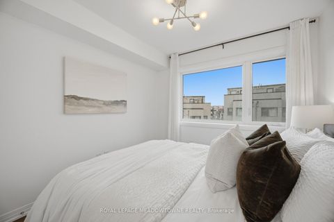 Photo 29 at 12 - 146 William Duncan Road, CFB, Toronto