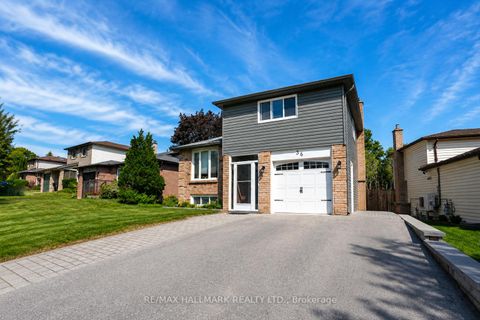 Photo 2 at 36 Ridgeway Avenue, Allandale Heights, Barrie