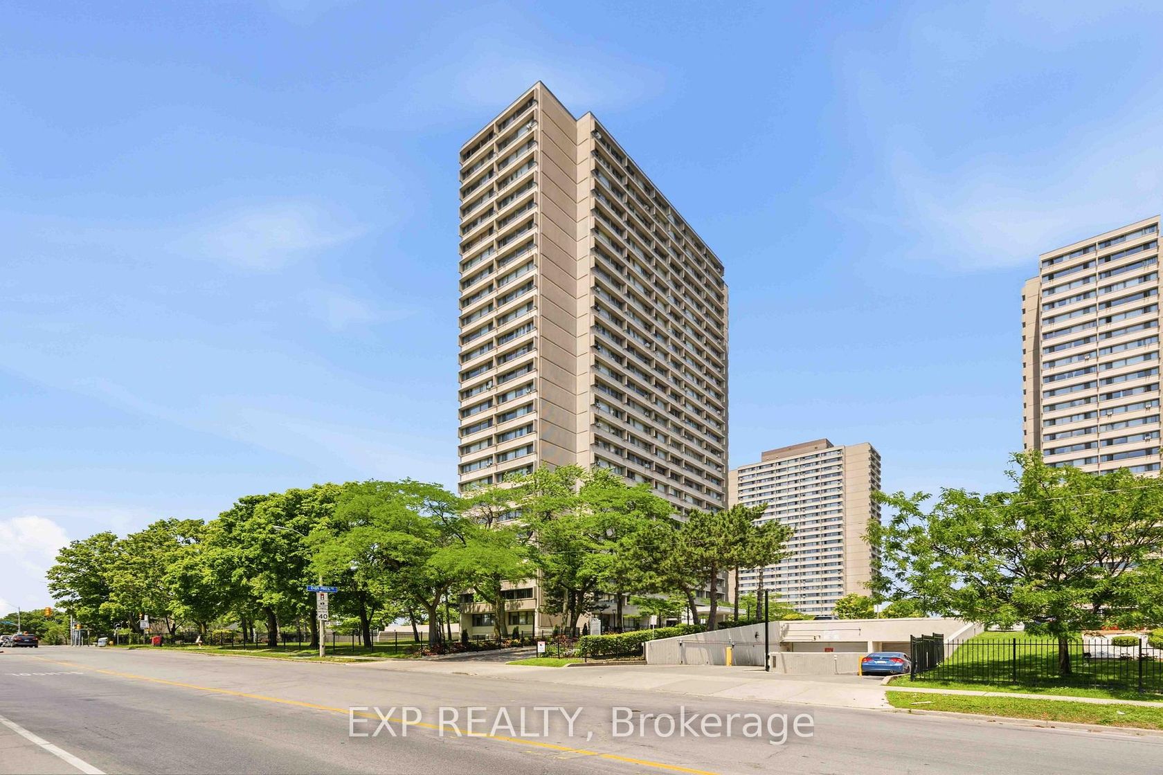 PH08 - 715 Don Mills Road, Flemingdon Park, Toronto 