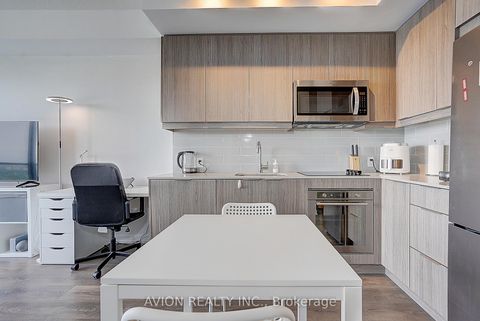 Photo 15 at 3103 - 32 Forest Manor Road, Henry Farm, Toronto