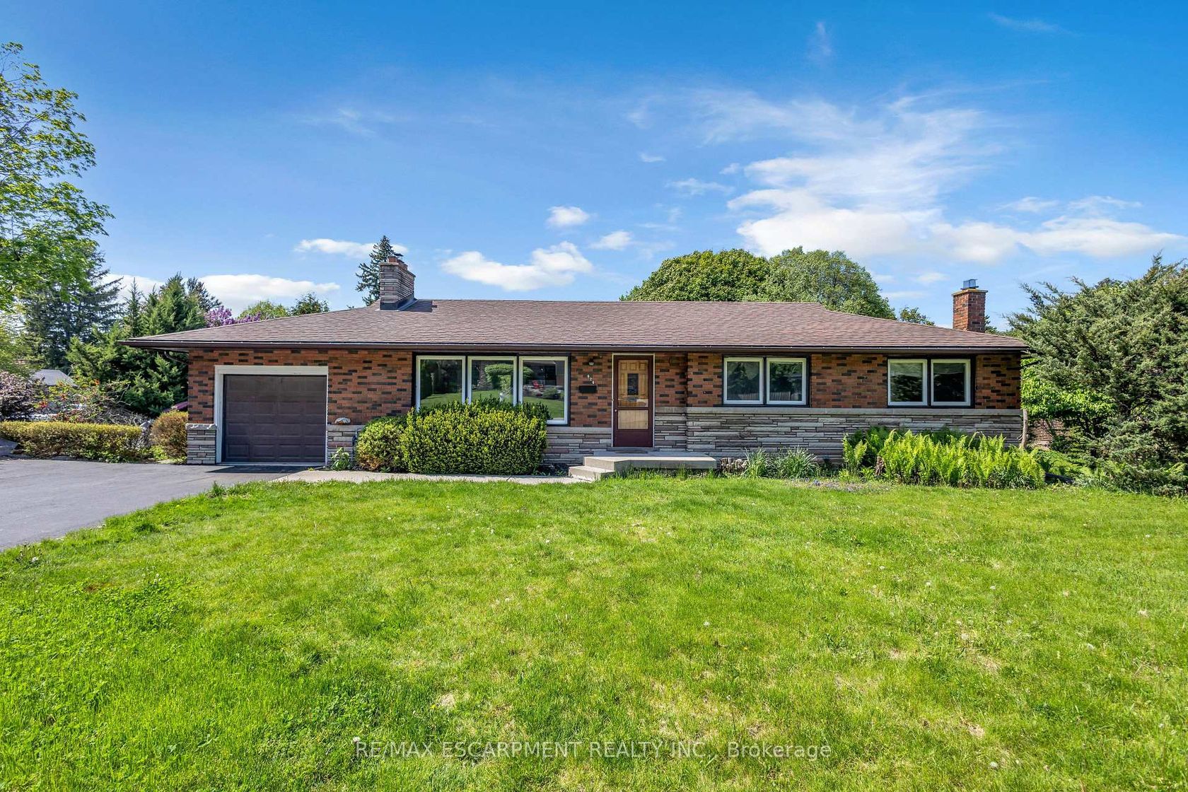 626 Iroquois Avenue, Ancaster, Hamilton 2