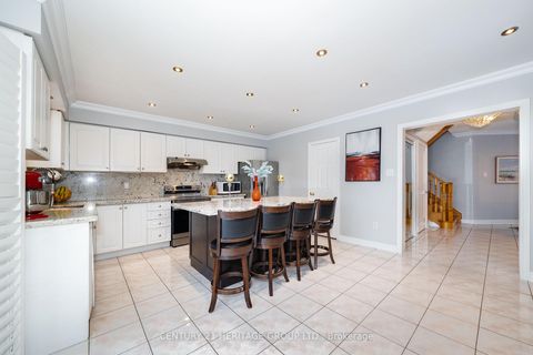Photo 9 at 2211 Old Rutherford Road, Maple, Vaughan