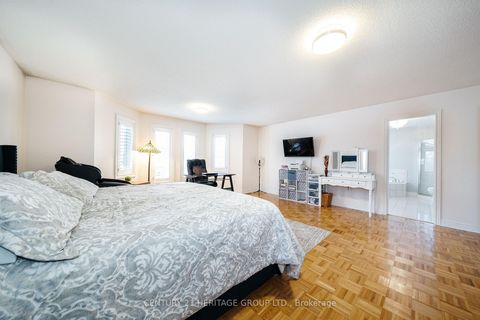 Photo 13 at 2211 Old Rutherford Road, Maple, Vaughan