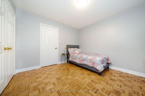 Photo 17 at 2211 Old Rutherford Road, Maple, Vaughan