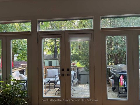 Photo 14 at 176 Leyton Avenue, Oakridge, Toronto