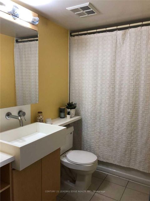 Photo 14 at 201 - 11 Brunel Court, Waterfront Communities C1, Toronto