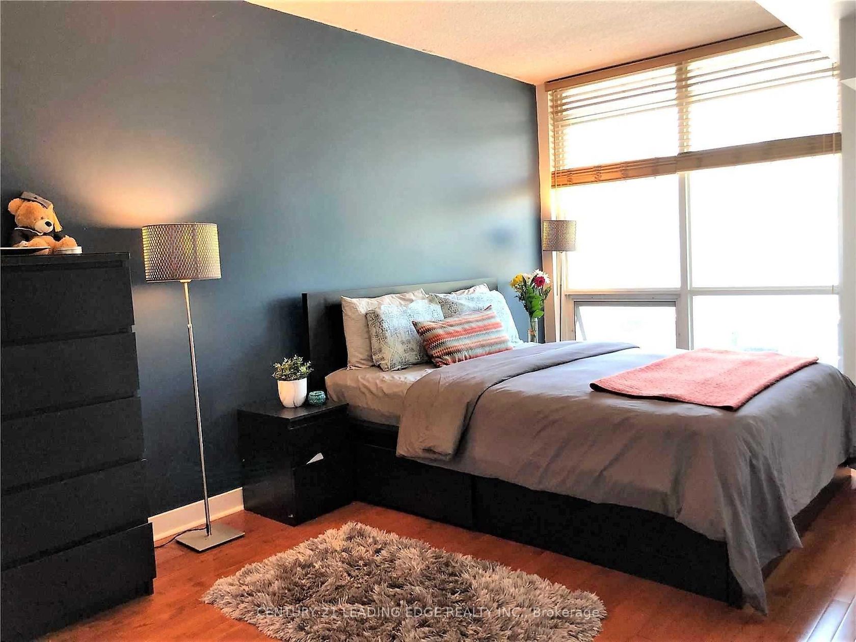 201 - 11 Brunel Court, Waterfront Communities C1, Toronto 