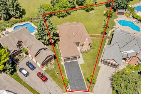 Photo 3 at 14 Aynsley Place, Keswick North, Georgina