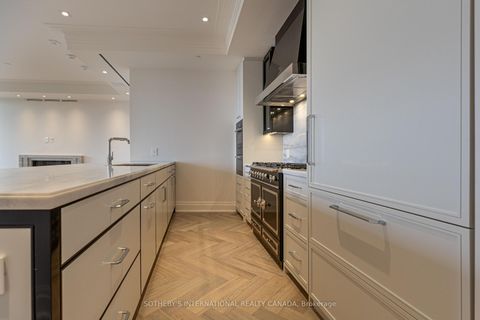 Photo 14 at 1102 - 89 Avenue Road, Annex, Toronto