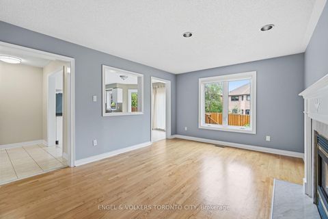 Photo 17 at 24 Timber Valley Avenue, Oak Ridges, Richmond Hill