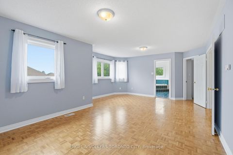 Photo 25 at 24 Timber Valley Avenue, Oak Ridges, Richmond Hill