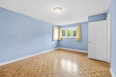 Photo 31 at 24 Timber Valley Avenue, Oak Ridges, Richmond Hill