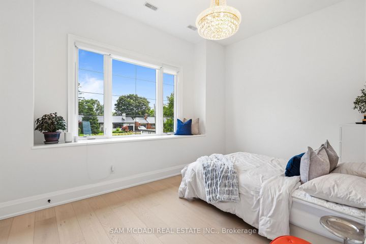 Photo 15 at 1750 Lincolnshire Boulevard, Lakeview, Mississauga