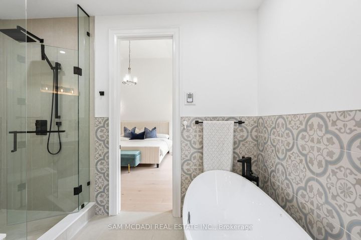 Photo 25 at 1750 Lincolnshire Boulevard, Lakeview, Mississauga