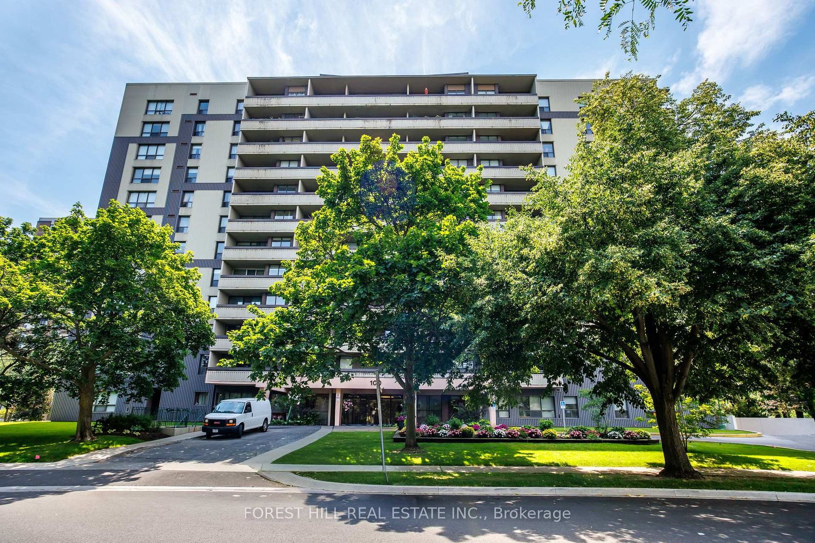 706 - 100 Canyon Avenue, Bathurst Manor, Toronto photo 3