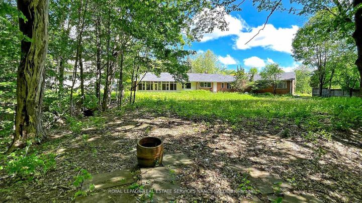 Photo 2 at 78 Arjay Crescent, York Mills, Toronto