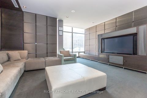 Photo 18 at 305 - 18 Yorkville Avenue, Annex, Toronto