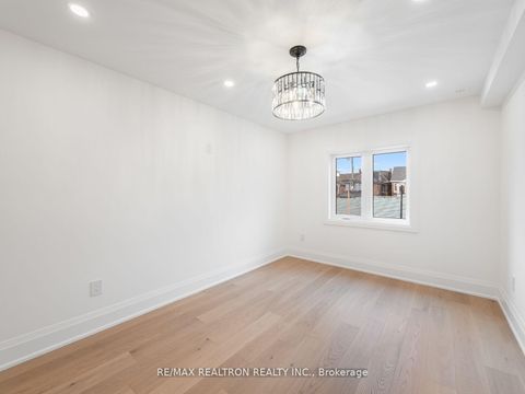 Photo 24 at 283 Euclid Avenue, Bellwoods, Toronto