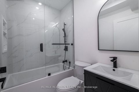 Photo 35 at 283 Euclid Avenue, Bellwoods, Toronto