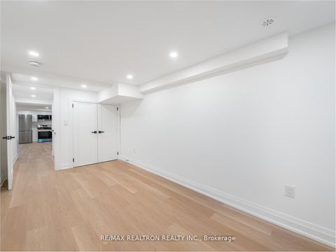 Photo 40 at 283 Euclid Avenue, Bellwoods, Toronto