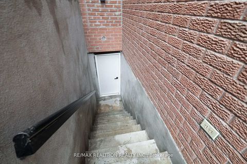 Photo 45 at 283 Euclid Avenue, Bellwoods, Toronto