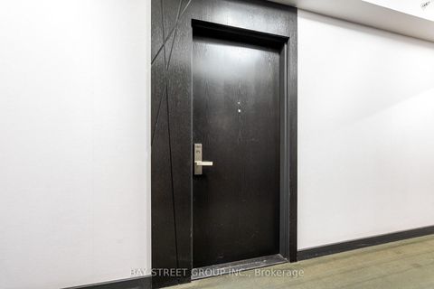 Photo 25 at 1803 - 125 Peter Street, Waterfront Communities C1, Toronto