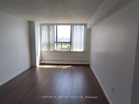Photo 3 at 612 - 100 Lotherton Pathway, Glen Park, Toronto