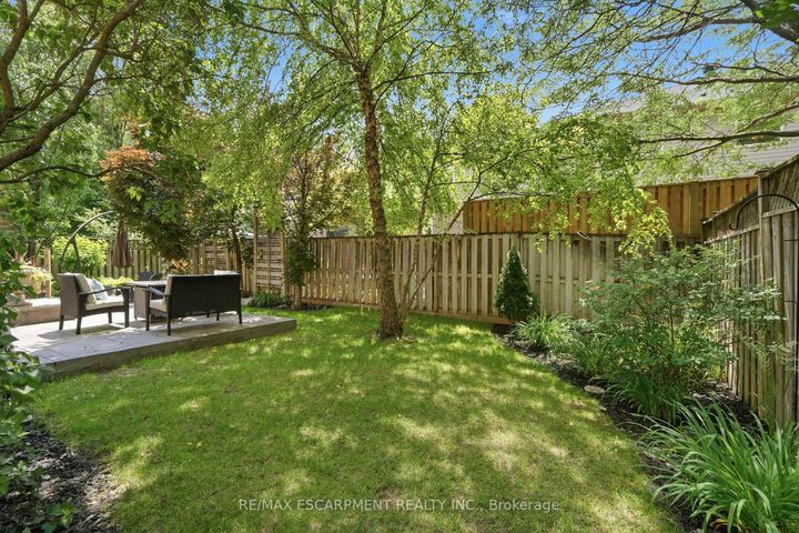 Photo 45 at 5347 Jameson Crescent, Orchard, Burlington