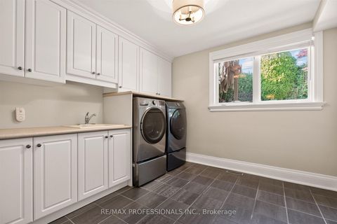 Photo 23 at 28 Aylesbury Road, Rosethorn, Toronto