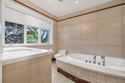 Photo 30 at 28 Aylesbury Road, Rosethorn, Toronto