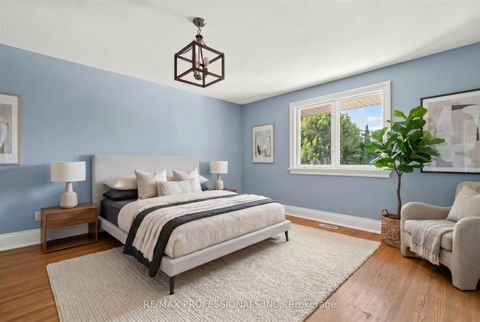 Photo 33 at 28 Aylesbury Road, Rosethorn, Toronto