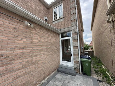 Photo 1 at 103 Scoville Square, Milliken, Toronto