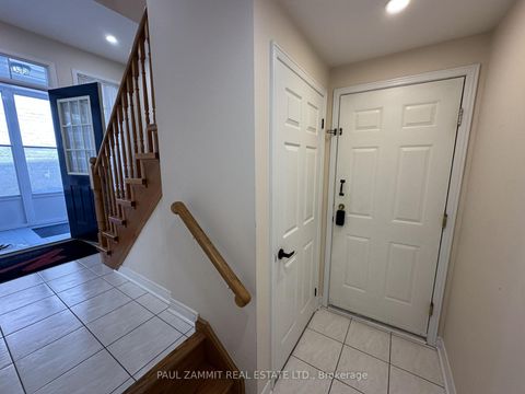 Photo 11 at 103 Scoville Square, Milliken, Toronto