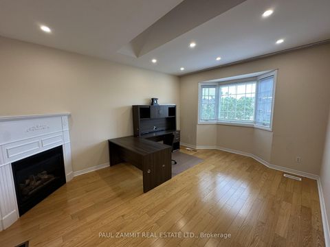 Photo 13 at 103 Scoville Square, Milliken, Toronto