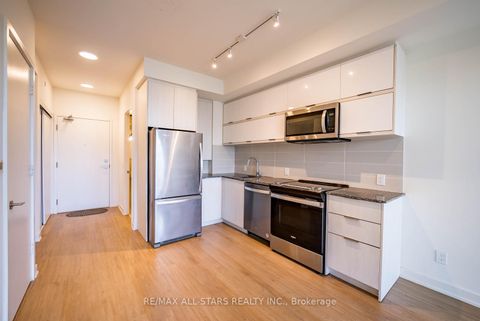 Photo 12 at 605 - 10 Deerlick Court, Donalda, Toronto
