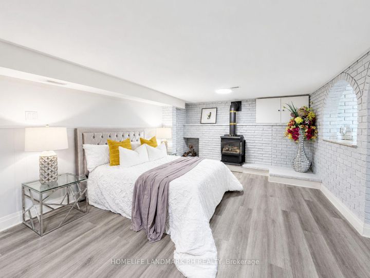 Photo 24 at 321 Skopit Road, Crosby, Richmond Hill