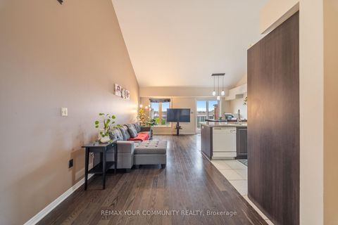 Photo 8 at 48 - 651F Warden Avenue, Birchmount, Toronto
