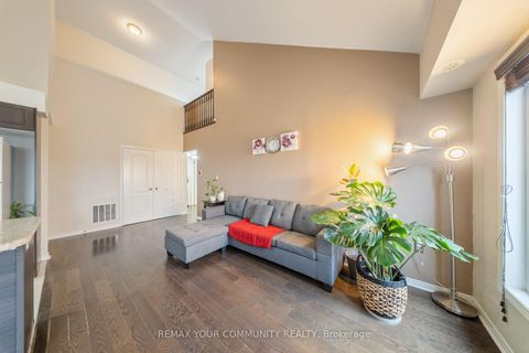 Photo 10 at 48 - 651F Warden Avenue, Birchmount, Toronto