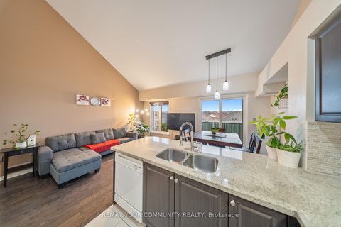 Photo 23 at 48 - 651F Warden Avenue, Birchmount, Toronto