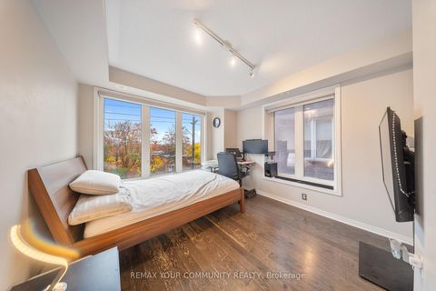 Photo 33 at 48 - 651F Warden Avenue, Birchmount, Toronto