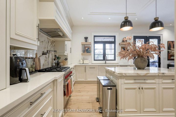 Photo 12 at 20 Arrowstook Road, Bayview Village, Toronto