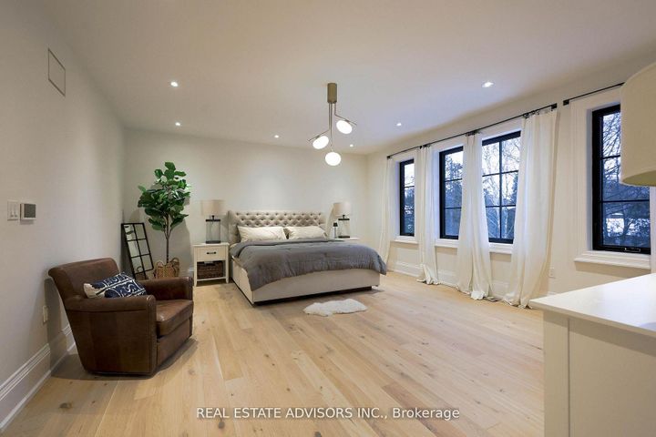 Photo 23 at 20 Arrowstook Road, Bayview Village, Toronto