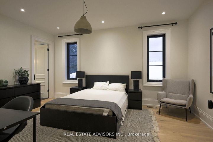Photo 29 at 20 Arrowstook Road, Bayview Village, Toronto